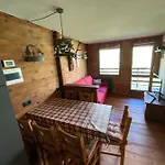 Delle Marmotte Cir N 0012 브루일서비니아