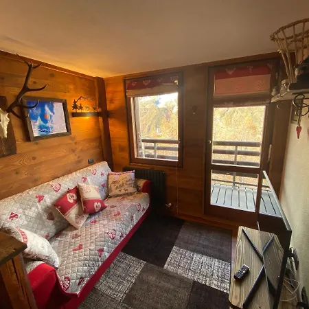 Delle Marmotte Cir N 0012