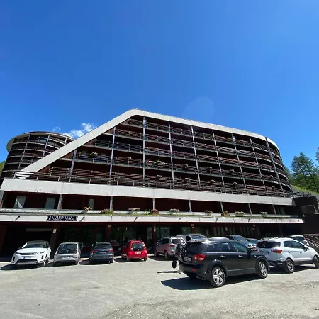 아파트 Delle Marmotte Cir N 0012 브루일서비니아