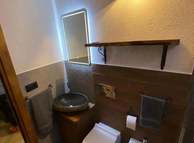 Delle Marmotte Cir N 0012 *